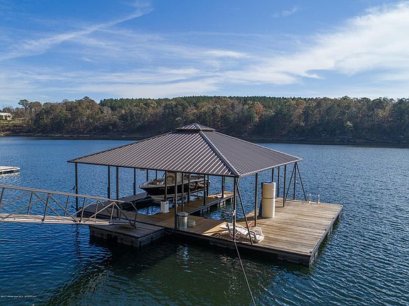 Image 2: Dock