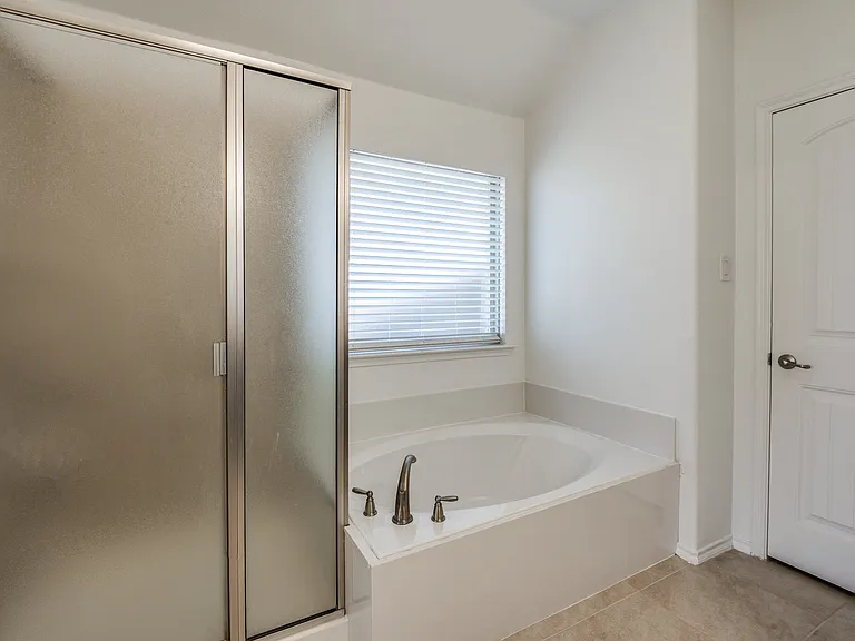 112 Mount Olive Ave — Photo 7