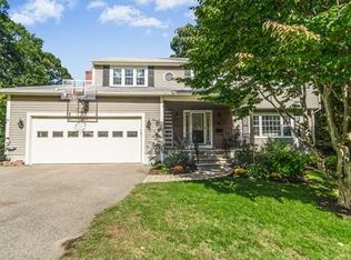 75 Oak Hill Rd, Needham, MA 02492