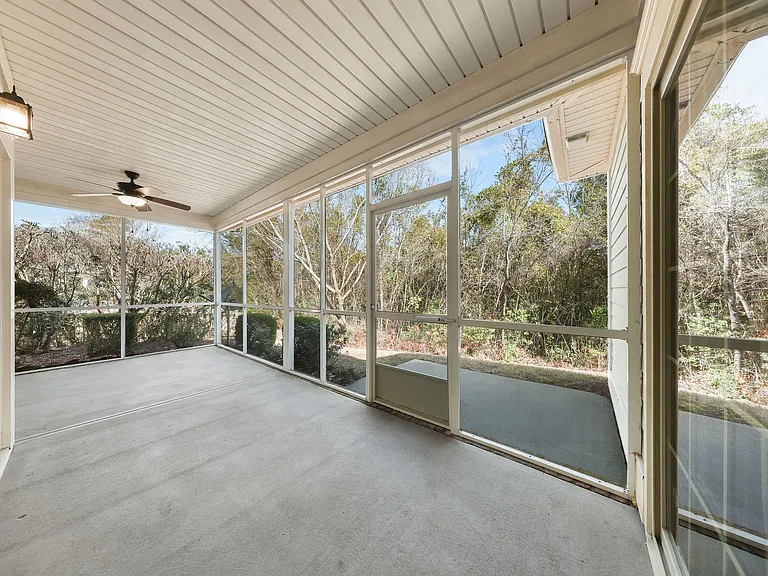 2202 E Oak Bridge Way — Photo 17