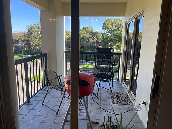 3rd image of 1002 S Harbour Island Blvd APT 1203