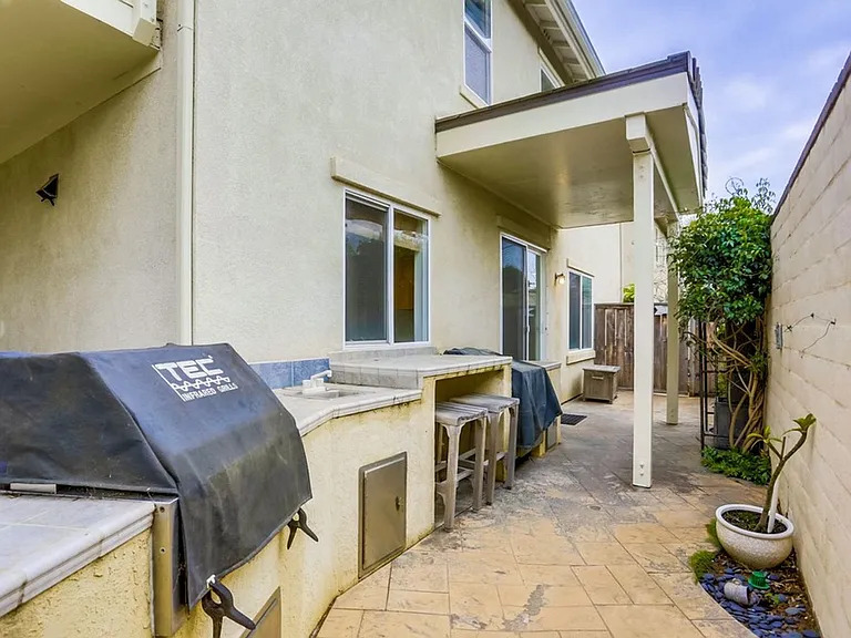 7332 Escallonia Ct — Photo 28