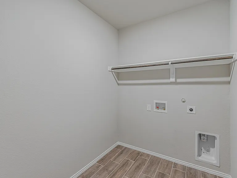 5948 Hopkins Dr — Photo 38