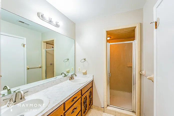 101 Moss Rock Ln — Photo 11