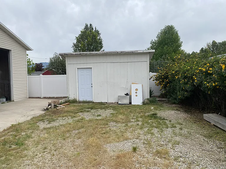 6825 S Jefferson St — Photo 6