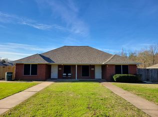 2820 Hard Rock Cir, Bryan, TX 77807