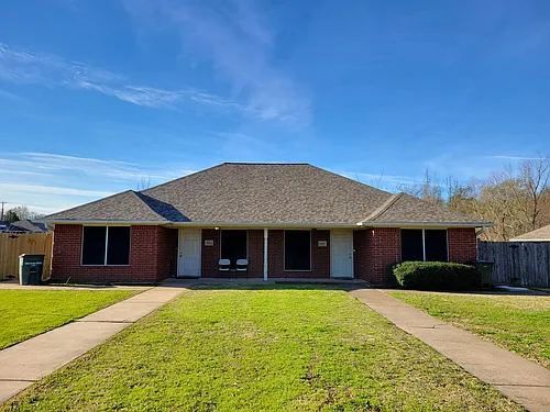 2820 Hard Rock Cir Photo 1