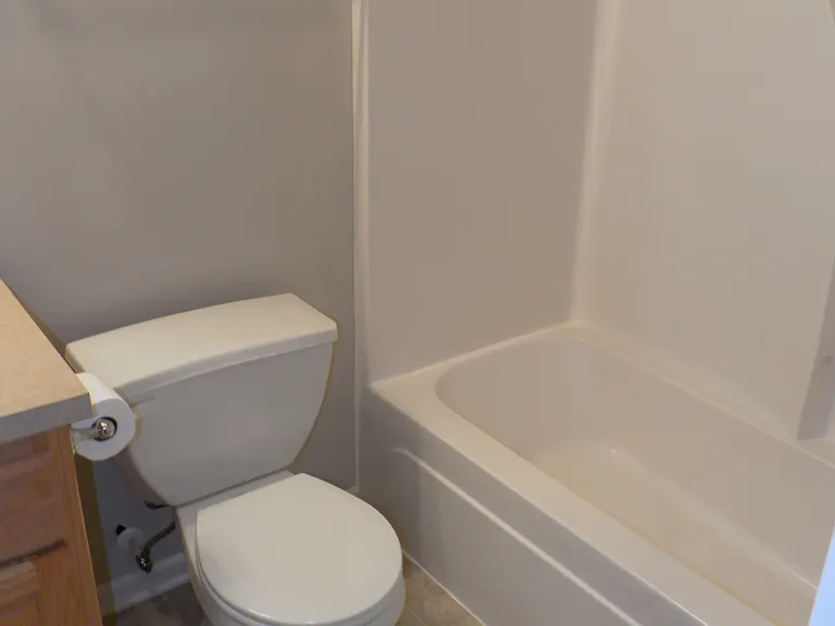 4976 Stoneback Dr — Photo 5