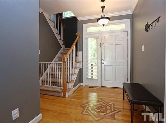 2nd image of 104 Quartermaine Ct