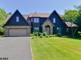 377 Cogan Cir, State College, PA 16801