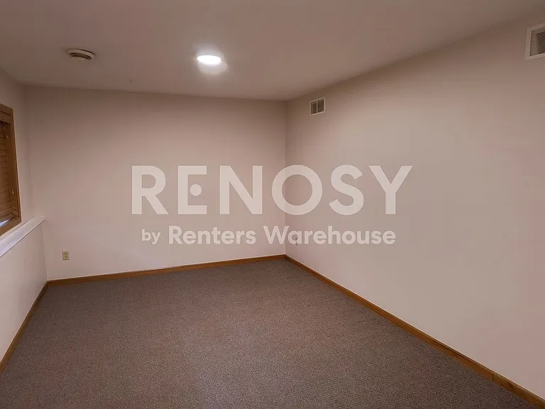 787 Fairfield Cir — Photo 21
