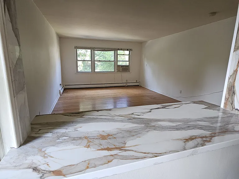 Richmond Pl — Photo 14