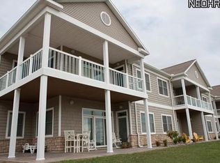 3179 N Beach Towne Ct, Pt Clinton, OH 43452
