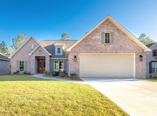 9 Waverly Cir, Hattiesburg, MS 39402