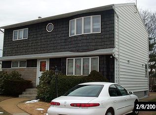 3798 Sarah Dr, Wantagh, NY 11793