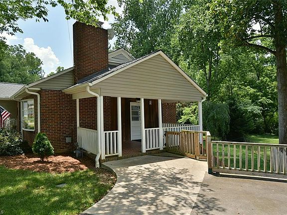 5th image of 1230 Magnolia St