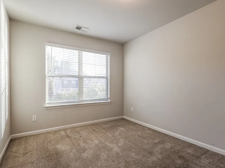 285 Magnaview Dr — Photo 11