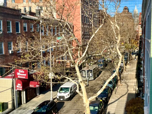 72 Macdougal Street image 3 of 9