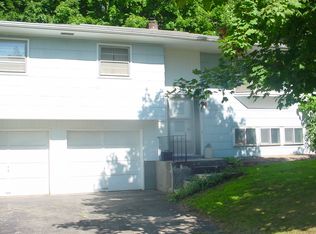 7 Sterley Ave, Saugerties, NY 12477