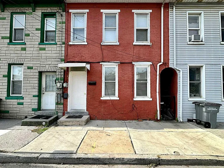 343 N 14th St — Photo 13