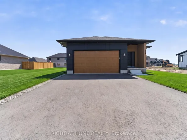 173 Renaissance Dr, Saint Thomas, ON N5R 0J9