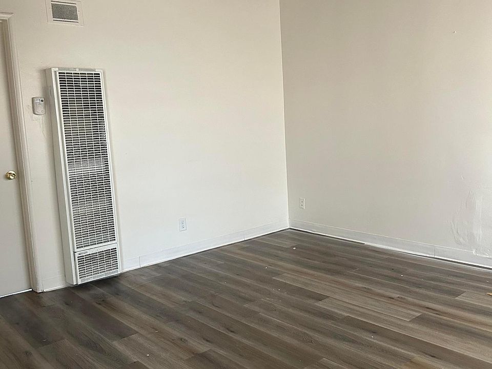 1st image of 570 E Avenue Q12