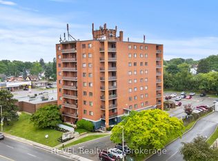 3955 Portage Rd #401, Niagara Falls, ON L2J 3W2