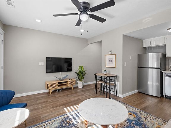 4th image of 2130 N Garland Ave