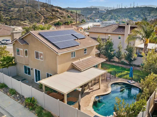 10168 Vista Laurel Pl, Lakeside, CA 92040