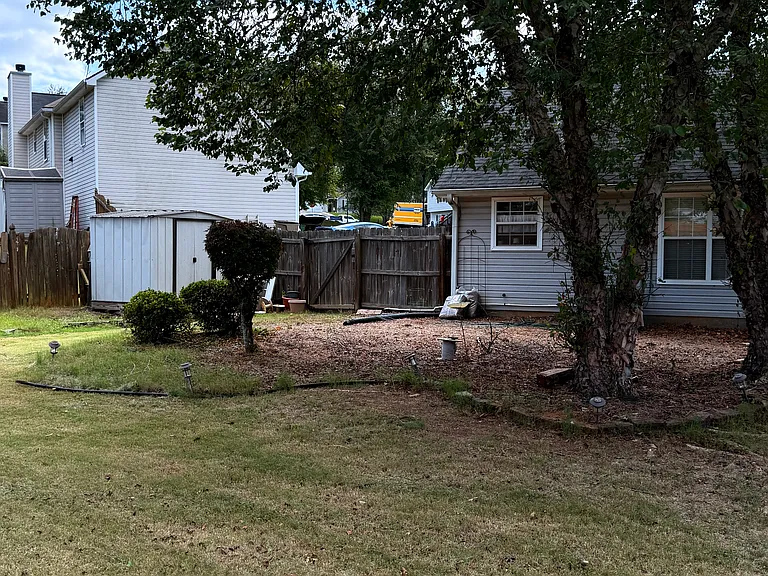 687 Spencer Ct — Photo 15