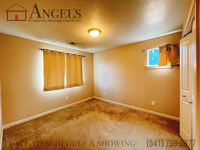 5513 Tribute Way — Photo 12