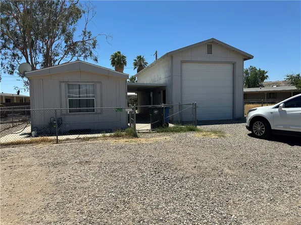 1905 Orca Ln, Bullhead City, AZ 86442