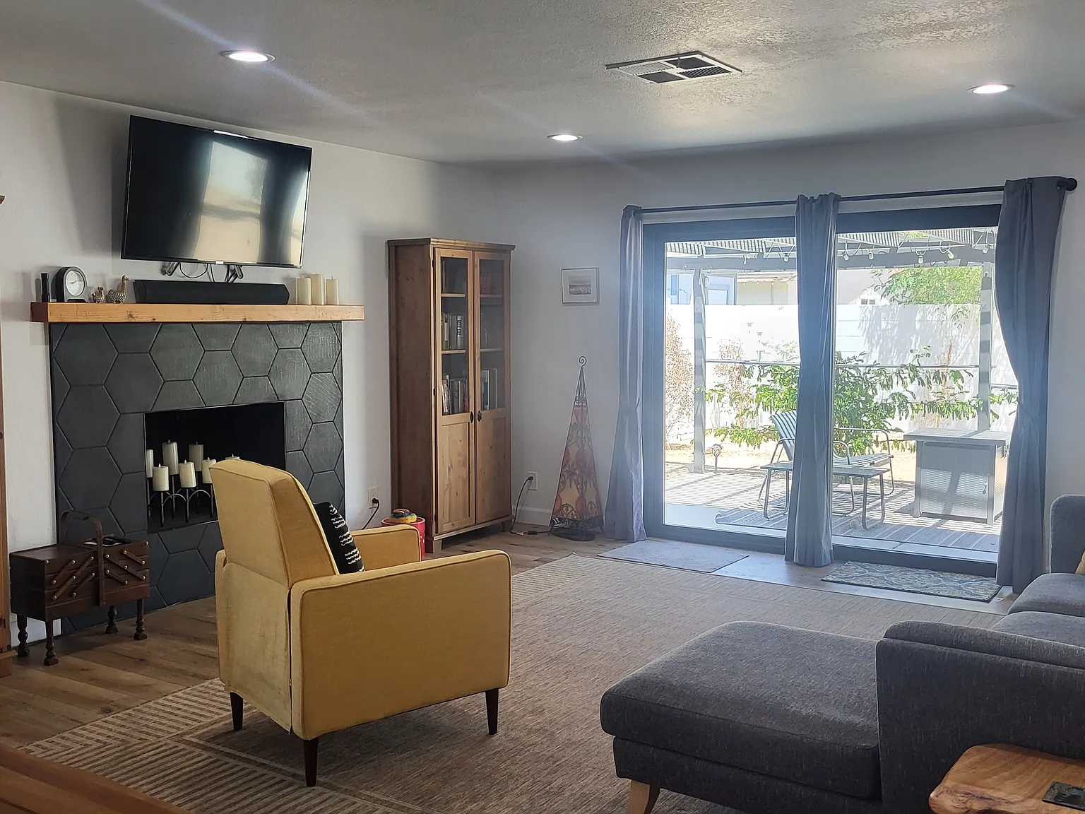 Avenida Ramirez, La Quinta — Photo 4