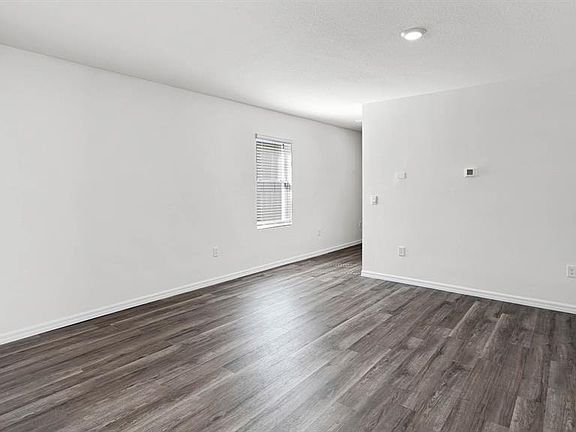 5th image of 1628 HUMMINGBIRD ROAD