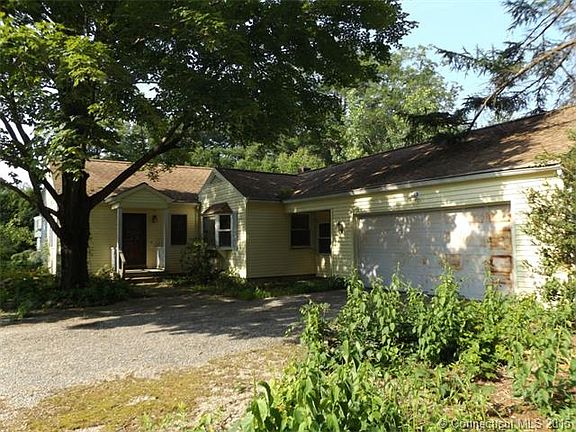 3rd image of 22 Woodhaven Dr
