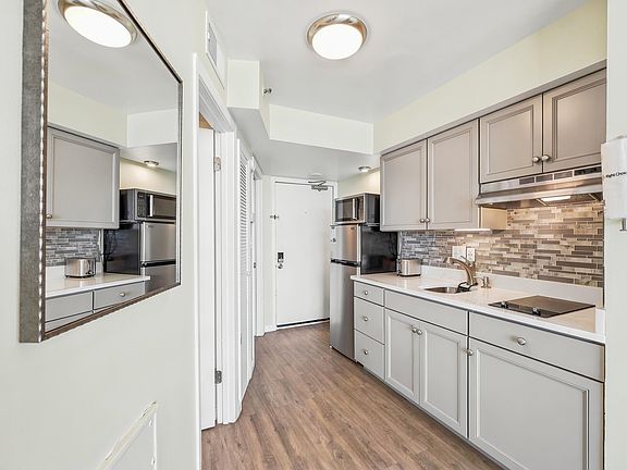 4th image of 1501 S Ocean Blvd. #506