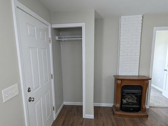 5th image of 1378 Goodwin Ave