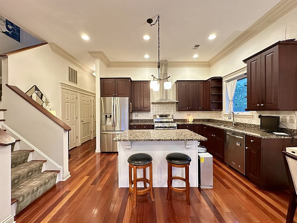 1st image of 3806 N Ashland Ave #2F