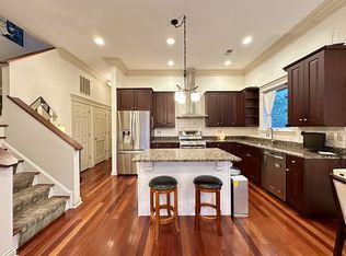 3806 N Ashland Ave #2F, Chicago, IL 60613