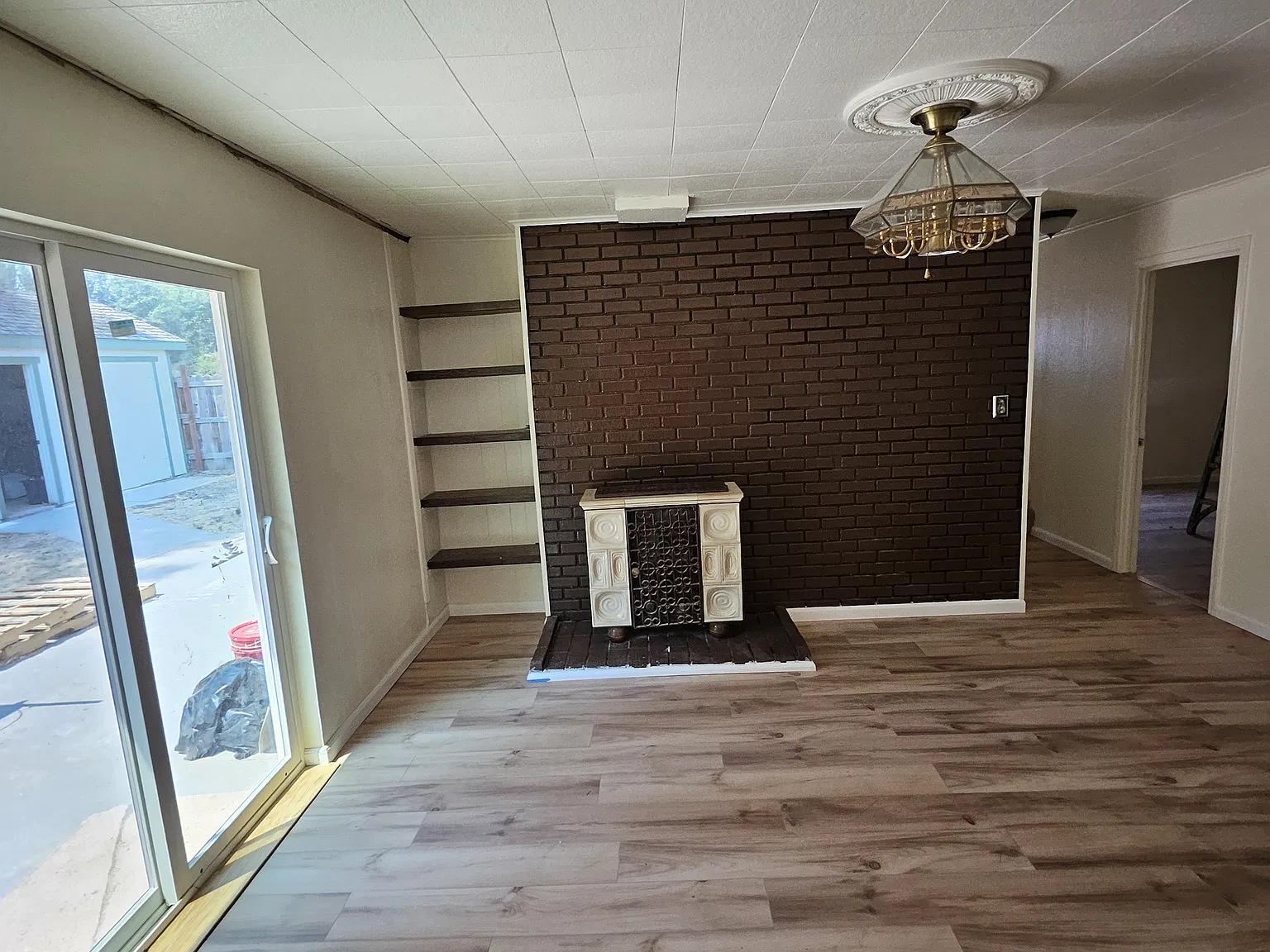 14746 Melanie Ln — Photo 2