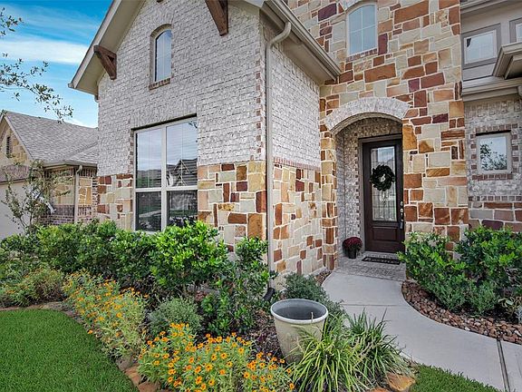 2nd image of 14935 Scarlet Finch Way
