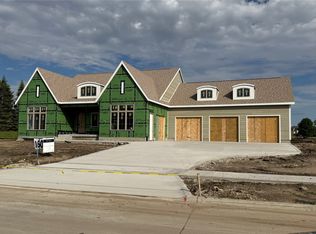 1607 NE 19th St, Ankeny, IA 50021