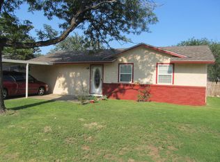 2911 S Manhattan St, Amarillo, TX 79103
