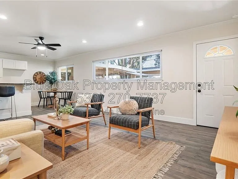 141 W Lassen Ave #4 — Photo 3