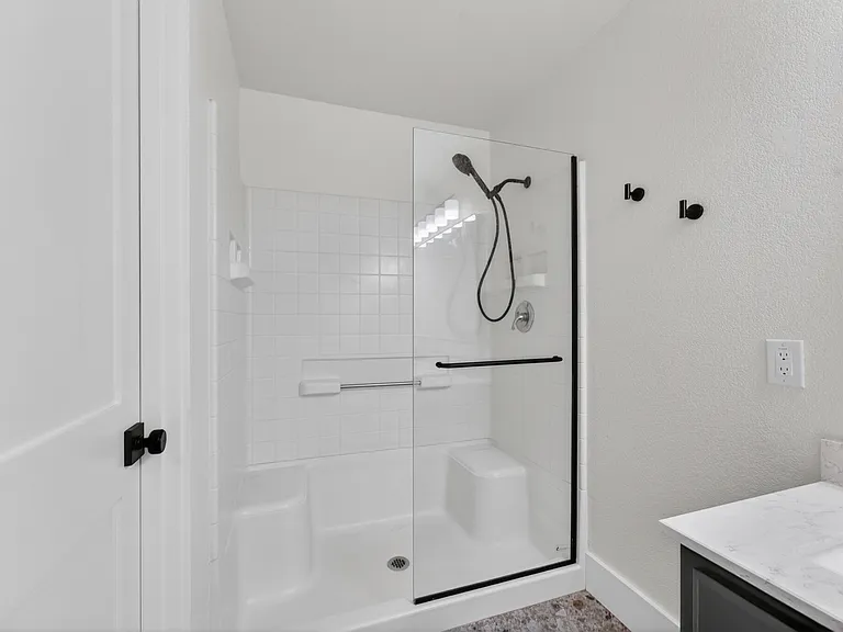1133 Sandy Creek Dr — Photo 25