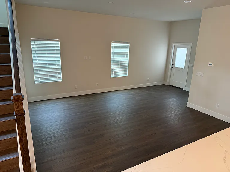 59 Weeden St — Photo 11