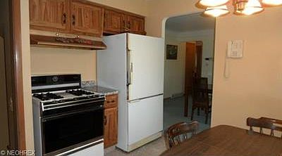 3rd image of 7176 Glencairn Dr