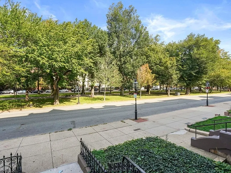 228 Commonwealth Ave #7 — Photo 27
