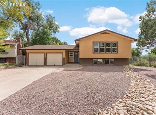7460 Colonial Dr, Fountain, CO 80817