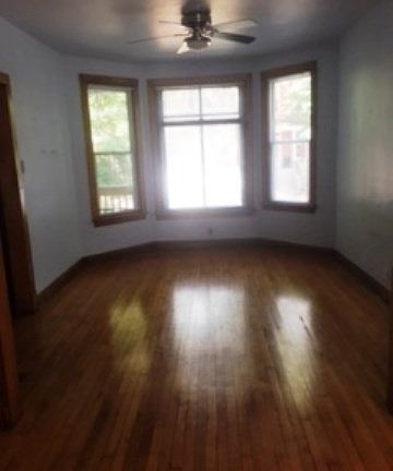 2nd image of 3728 N Bosworth Ave Unit 1